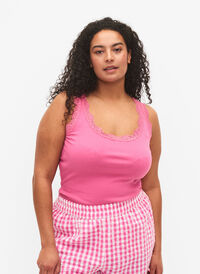 Top med blondekant, Pink, Model