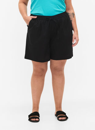 Løse shorts i bomuldsmix med hør, Black, Model image number 2