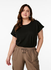Kortærmet t-shirt i bomuldsblanding, Black, Model