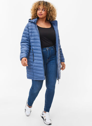 Letvægts jakke med aftagelig hætte og lommer, Bering Sea, Model image number 2