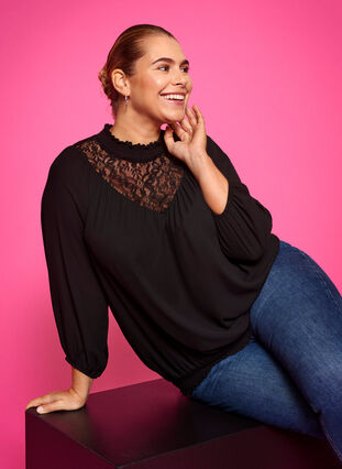 Bluse med blonder og smock, Black, Model image number 0