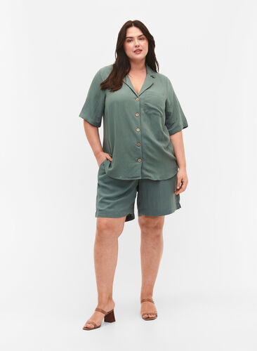 Viskose skjorte med korte ærmer, Balsam Green, Model image number 1