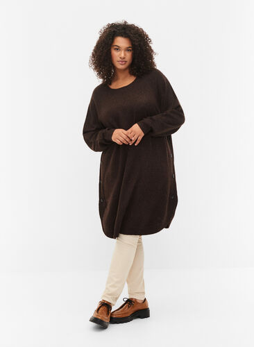 Meleret strikkjole med knapper, Bitter Chocolate Mel, Model image number 3