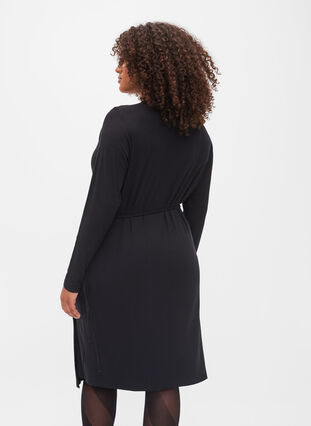 Langærmet wrapkjole i viskose, Black, Model image number 1