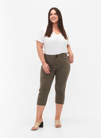 Tætsiddende capribukser i viskosemix, Dusty Olive, Model