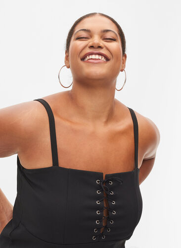 Kropsnær kjole med snøredetalje, Black, Model image number 2