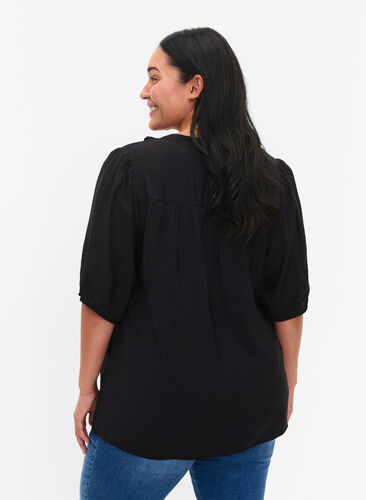 Viskosebluse med pufærmer og flæser, Black, Model image number 1