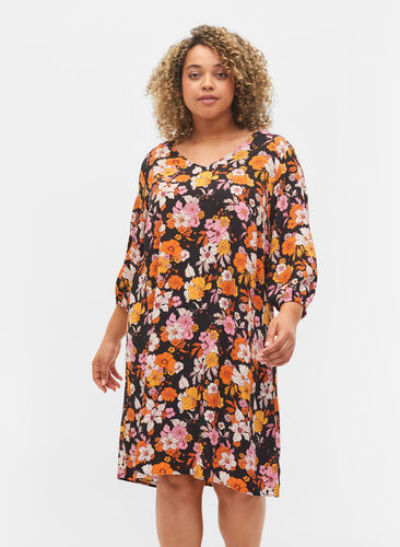Blomstret viskose kjole med 3/4 ærmer, Black Flower AOP, Model image number 0