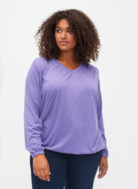 Meleret bluse med lange ærmer og v-hals, Veronica Mel., Model
