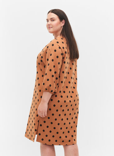 Prikket kjole med 3/4 ærmer, Almond Black Dot, Model image number 1