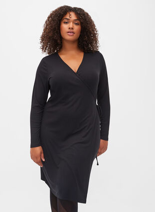 Langærmet wrapkjole i viskose, Black, Model image number 0