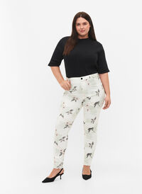 Højtaljede Amy jeans med blomsterprint, White Flower AOP L78, Model