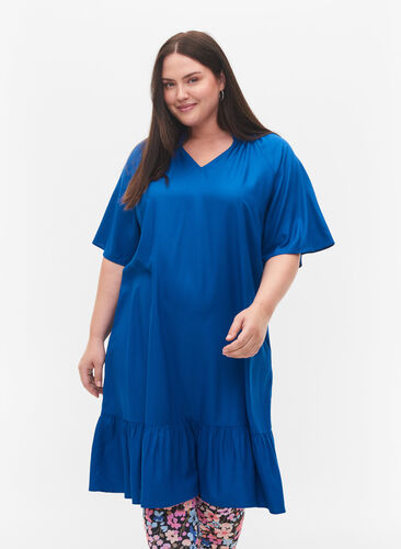 Kortærmet viskosekjole med v-hals, Classic Blue, Model image number 0