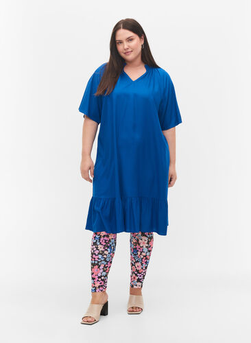 Kortærmet viskosekjole med v-hals, Classic Blue, Model image number 2