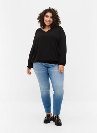 Viskosebluse med smock, Black, Model image number 2