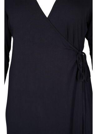 Langærmet wrapkjole i viskose, Black, Packshot image number 2
