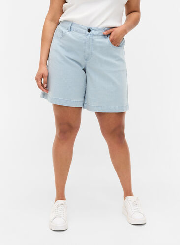 Denimshort i et stribet mønster, Light Blue Stripe, Model image number 2