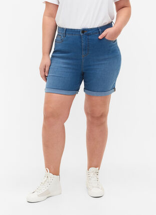Højtaljede denim shorts med slim fit, Medium Blue Denim, Model image number 2