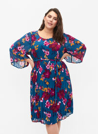 Printet plissékjole med bindebånd, Blue Coral Flower, Model