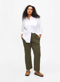 Løse cargobukser i bomuld, Ivy Green, Model