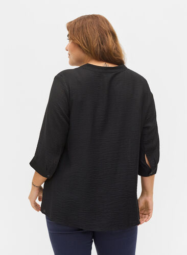 Viskosebluse med 3/4 ærmer og blondedetalje , Black, Model image number 1
