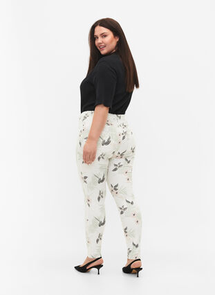 Højtaljede Amy jeans med blomsterprint, White Flower AOP L78, Model image number 1