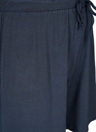 Løstsiddende viskose shorts med rib, Umbre Blue, Packshot image number 2