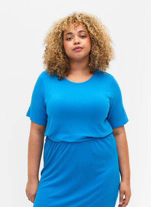 T-shirt i viskose med ribstruktur, Ibiza Blue, Model image number 0